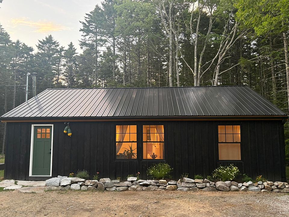 1st image of 783 Spruce Head Road