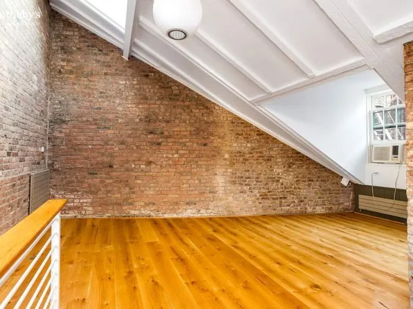 46 Commerce Street image 7 of 10