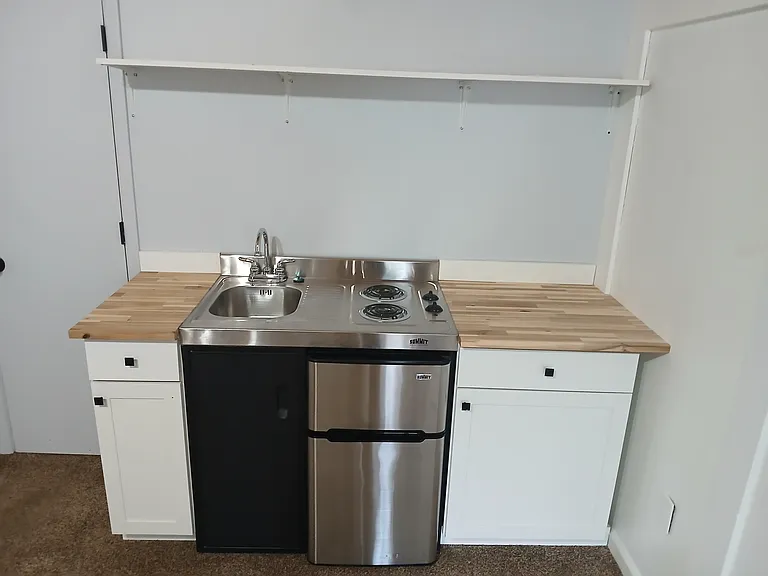 713 Cates St #713B — Photo 3