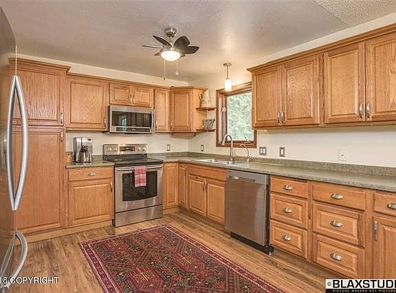 2nd image of 2545 Carrie Lynn Dr
