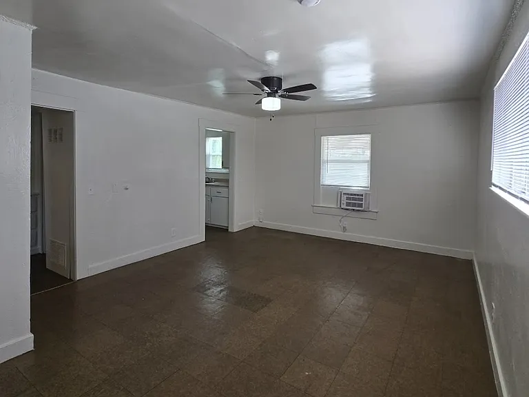 2735 E Grant Ave #102 — Photo 20