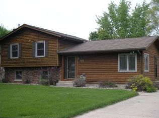 705 Lakeview Dr, La Crosse, WI 54603