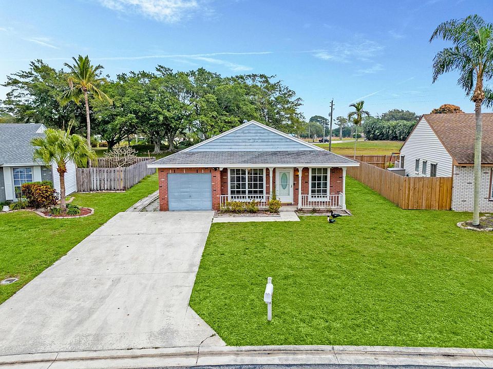 1st image of 5580 Pebble Brook Lane