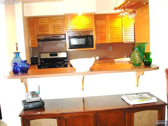 3rd image of 2077 Center Ave APT 10G