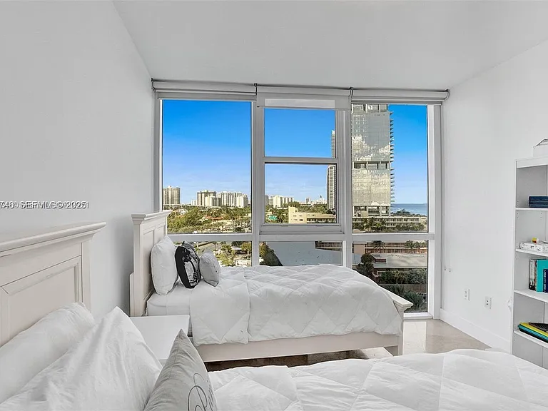 18201 Collins Ave #901 — Photo 19