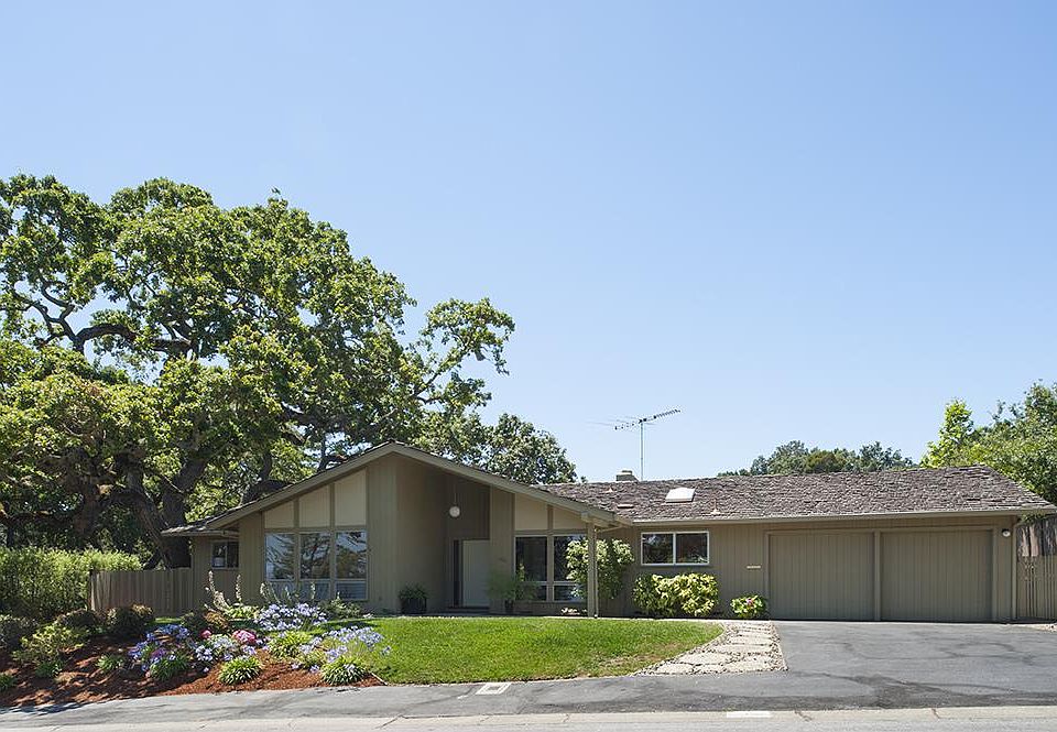 1st image of 1031 Sierra Dr
