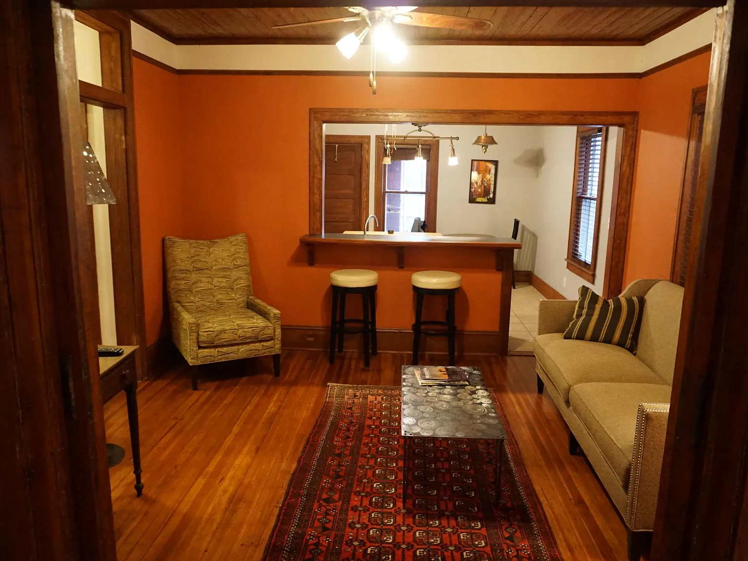 3 bed, 1206 sqft, $2,500 — Photo 3