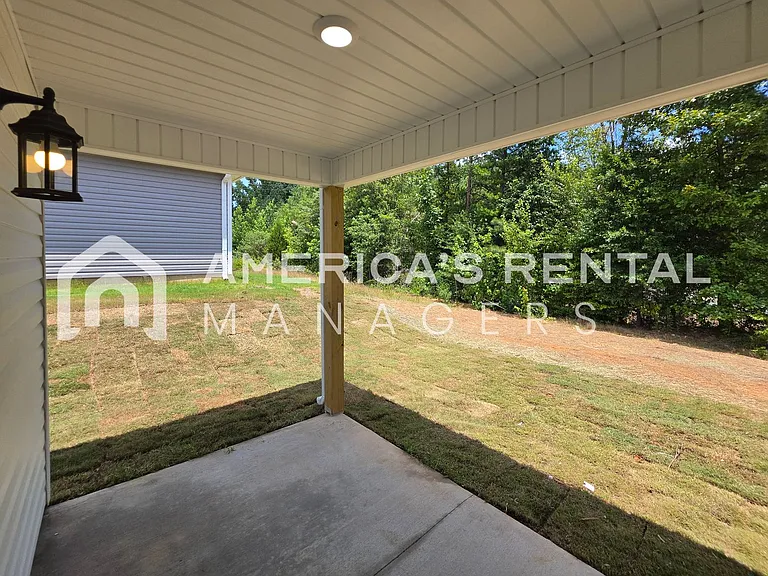 10311 Squires Way — Photo 44