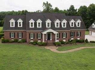 9751 Jamescrest Dr, North Prince George, VA 23860