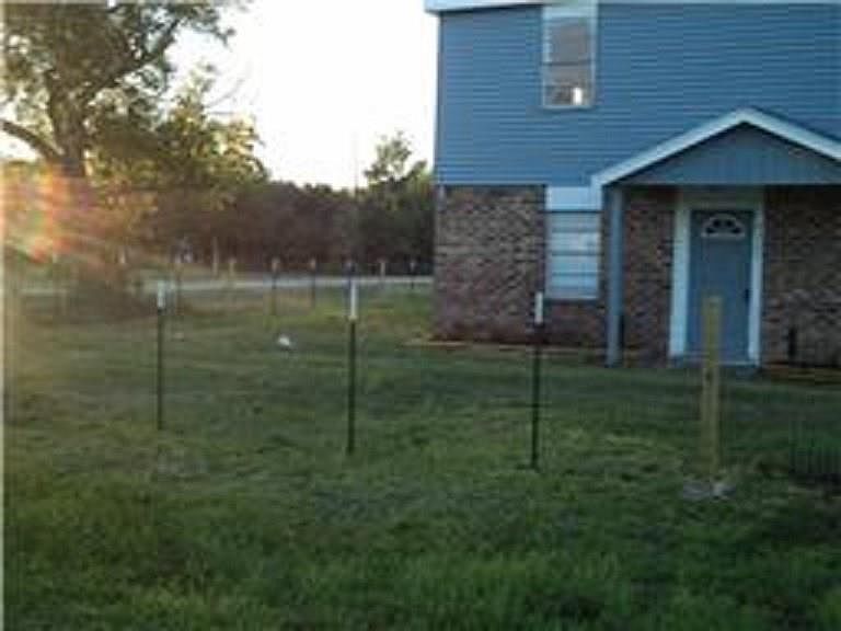 1st image of 4720 Lake Dr