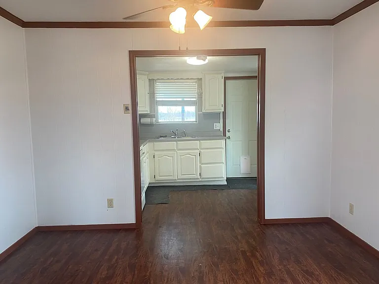 14015 Willow Grove Rd — Photo 9