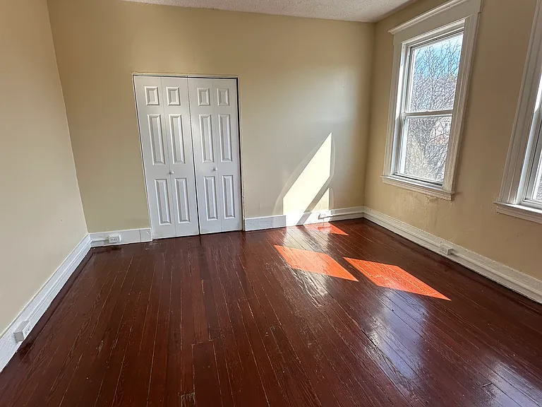 52 Dickerman St #3LD — Photo 2
