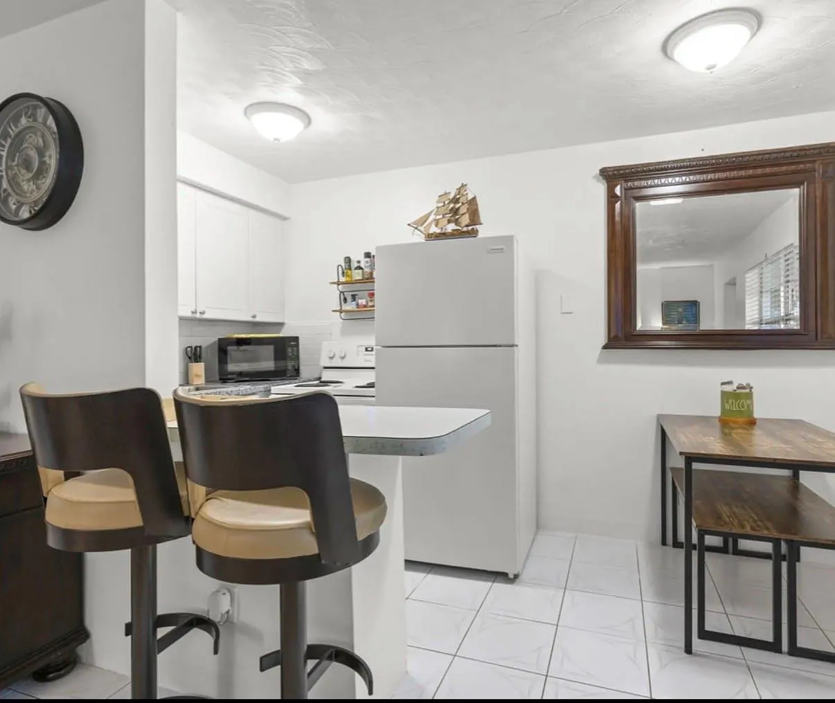 1 bed, 1.0 bath, $1,625 — Photo 2