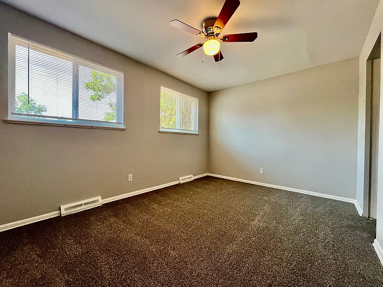 7135 S Birch Way — Photo 11