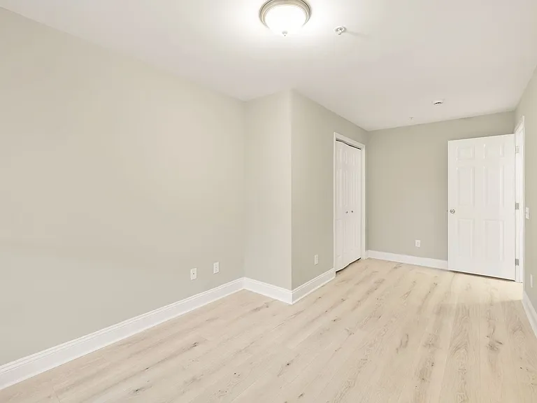 1753 W St SE — Photo 13