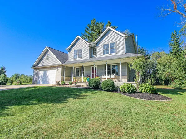 156 E Lee Dr, Kouts, IN 46347