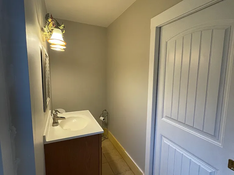 408 Washington St — Photo 5