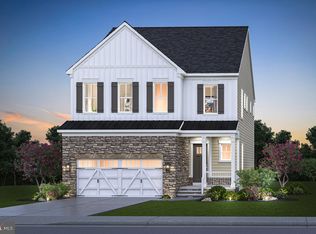 4601 Wood Glen Rd, Fairfax, VA 22032