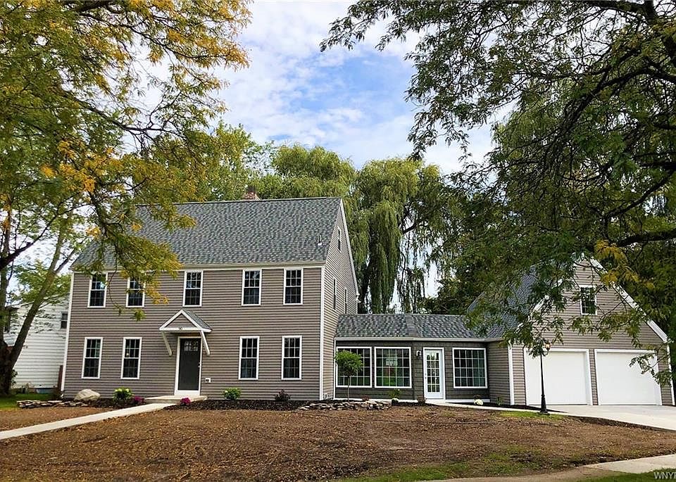 1st image of 90 Chestnut Hill Ln S