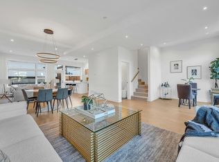 13618 232nd St, Maple Ridge, BC V4R2R5