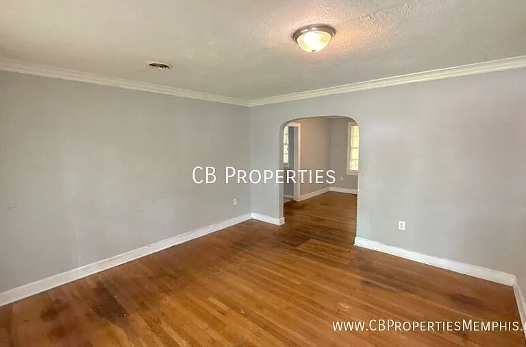 895 Mosby Rd — Photo 8