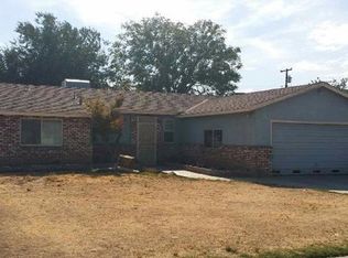 27376 Saunders Rd, Madera, CA 93637