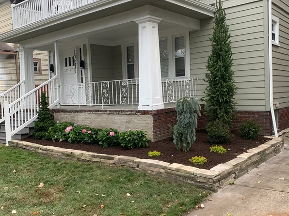 15611 Delaware Ave, Lakewood, OH 44107