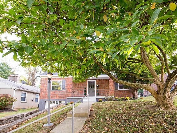 2nd image of 267 Forestwood Dr