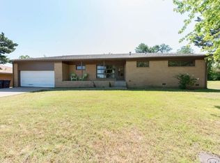 110 SE Rockwood Ave, Bartlesville, OK 74006