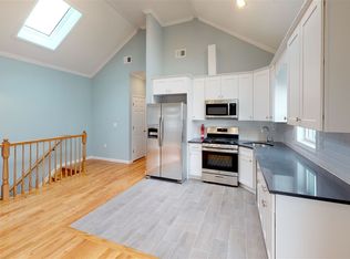 48 Manhattan Ave, Jersey City, NJ 07307