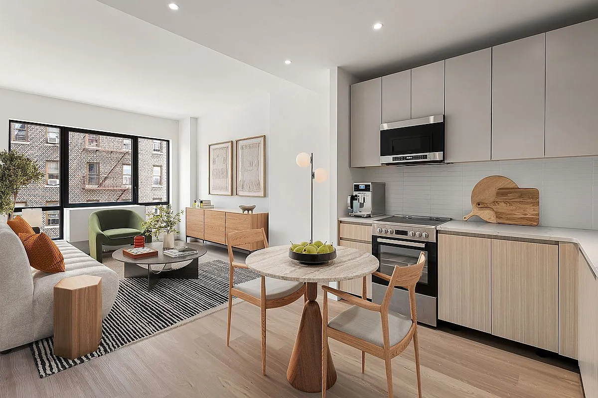 170 West 225th Street PH15