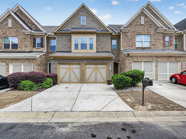 3527 Clancy Way