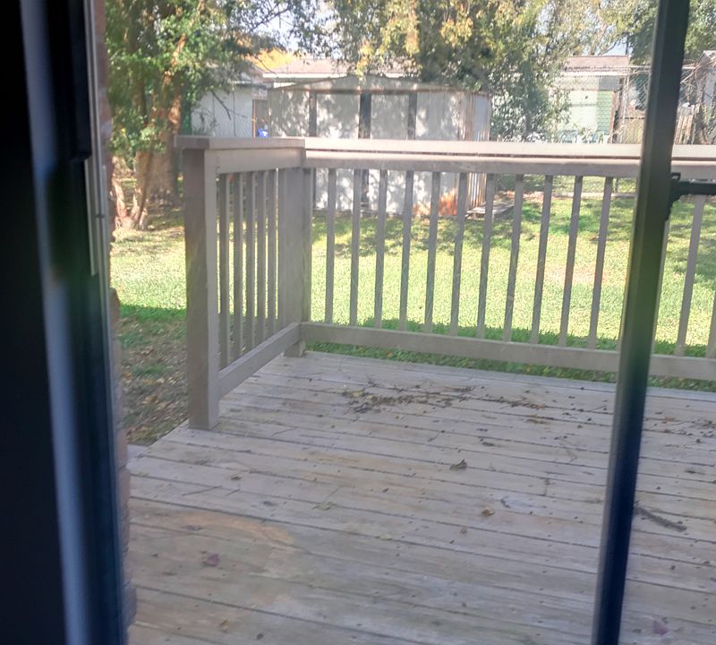1st image of 1824 Cardinal Dr