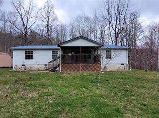 912 Bluff Mountain Rd, Hot Springs, NC 28743