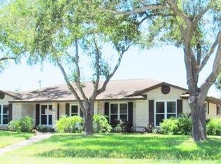 200 N Pasadena Dr, Kingsville, TX 78363