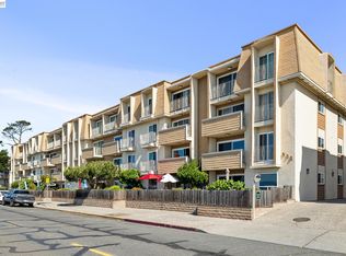 933 Shore Line Dr #306, Alameda, CA