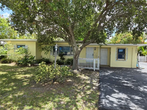 505 SW South Carolina Dr, Stuart, FL 34994