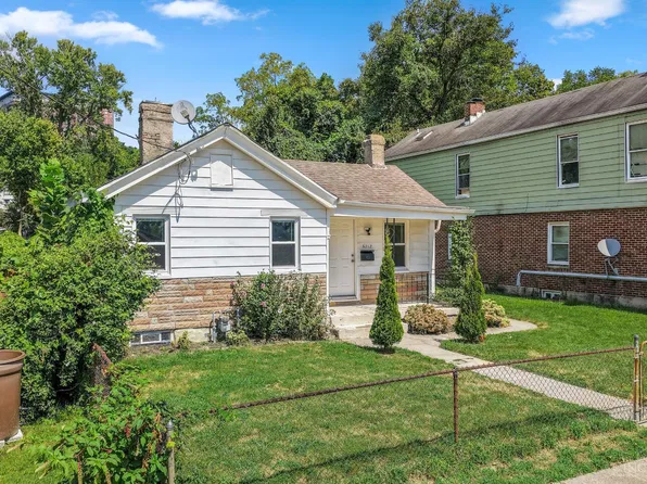 6212 Desmond St, Cincinnati, OH 45227