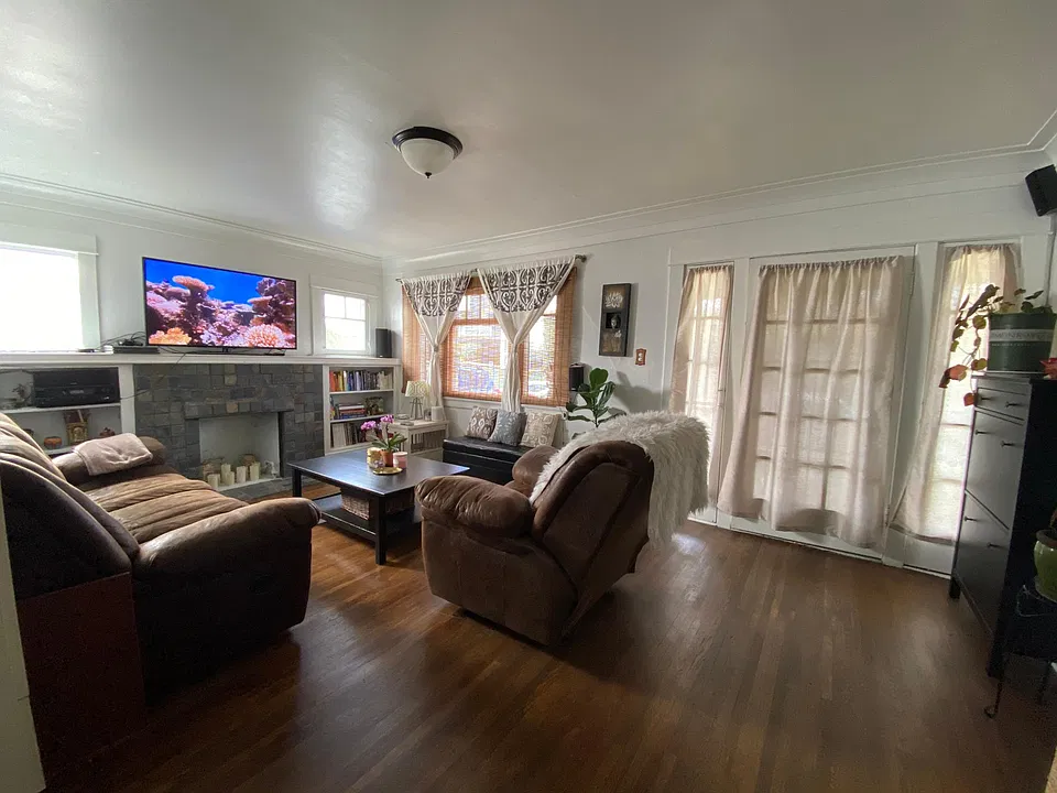 839 Wilcox Ave Los Angeles CA | Zillow