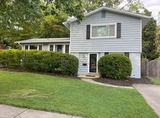 11409 Lund Pl, Kensington, MD 20895