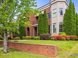 6413 Lincoln Park Pl NW, Huntsville, AL 35806