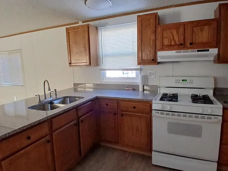 4301 Riley Rd SW — Photo 3