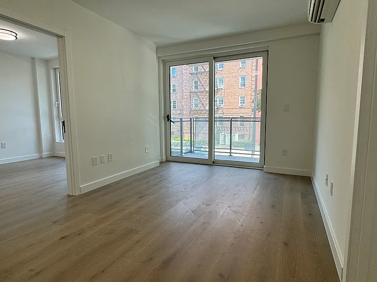 618 Avenue H #2C — Photo 1