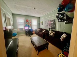 20217 43rd Ave #C2, Bayside, NY 11361