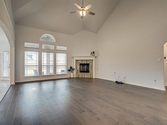 3rd image of 8502 Kincaid Ln