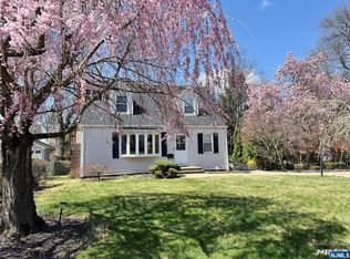 55 N Browning Ave, Tenafly, NJ 07670