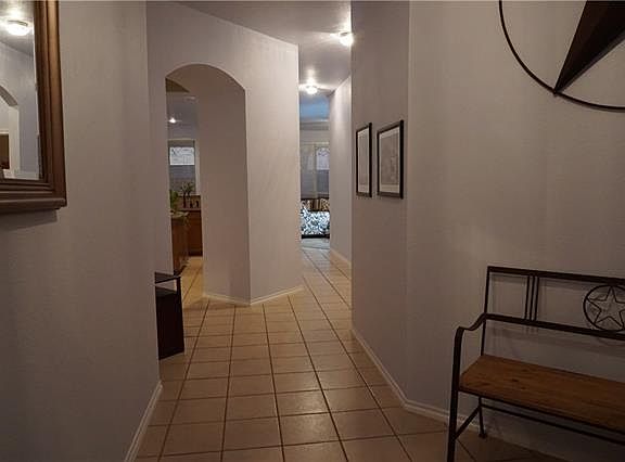 4th image of 4008 Volk Ct