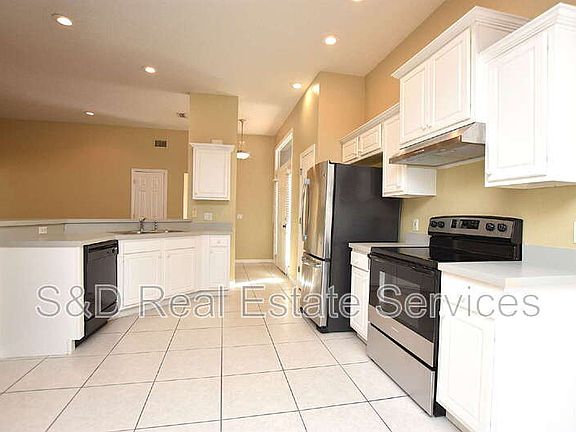 3rd image of 2426 Colonel Ford Dr