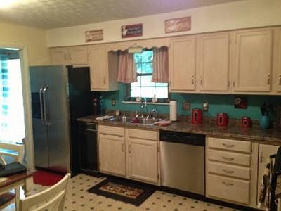 3rd image of 1428 S Courtney Oak Ln