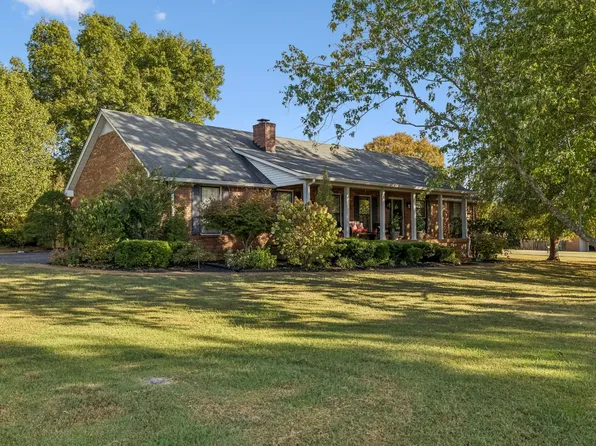 1103 Jacquelin Dr, Lebanon, TN 37087